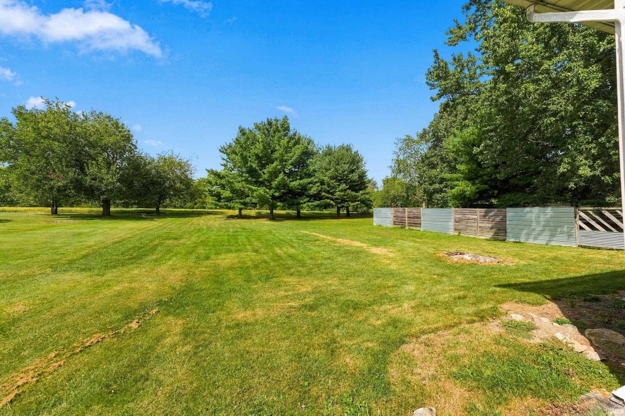Image of 1630 S 500 E County Road