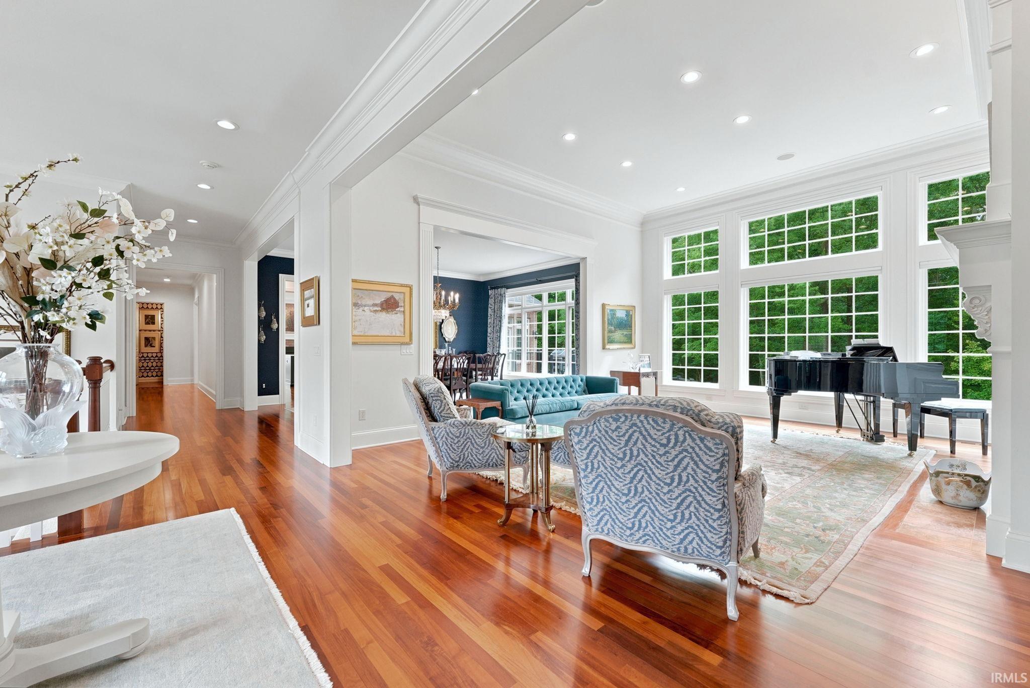 Image of 3815 Cantwell Boulevard
