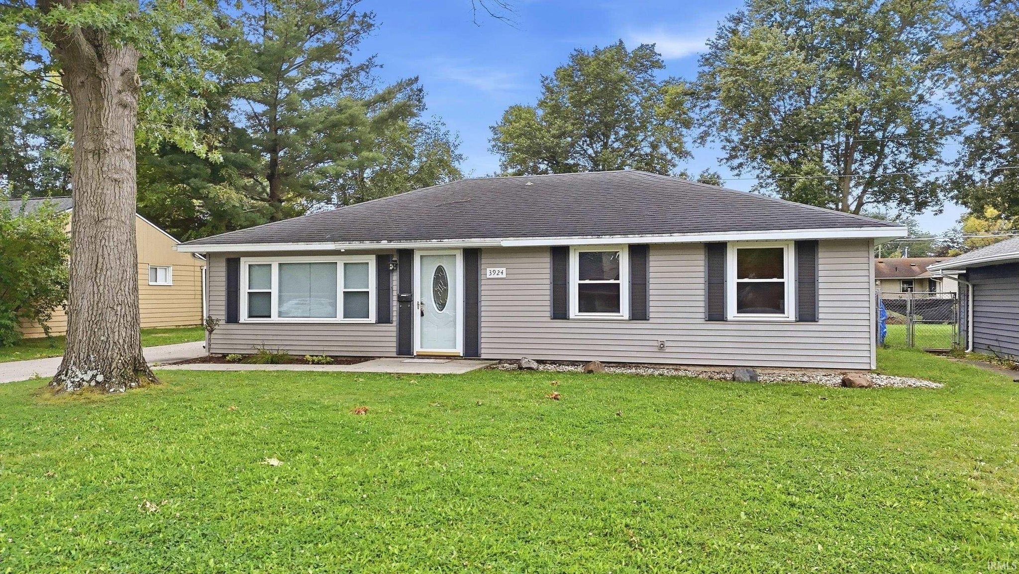 Image of 3924 Indian Hills Drive
