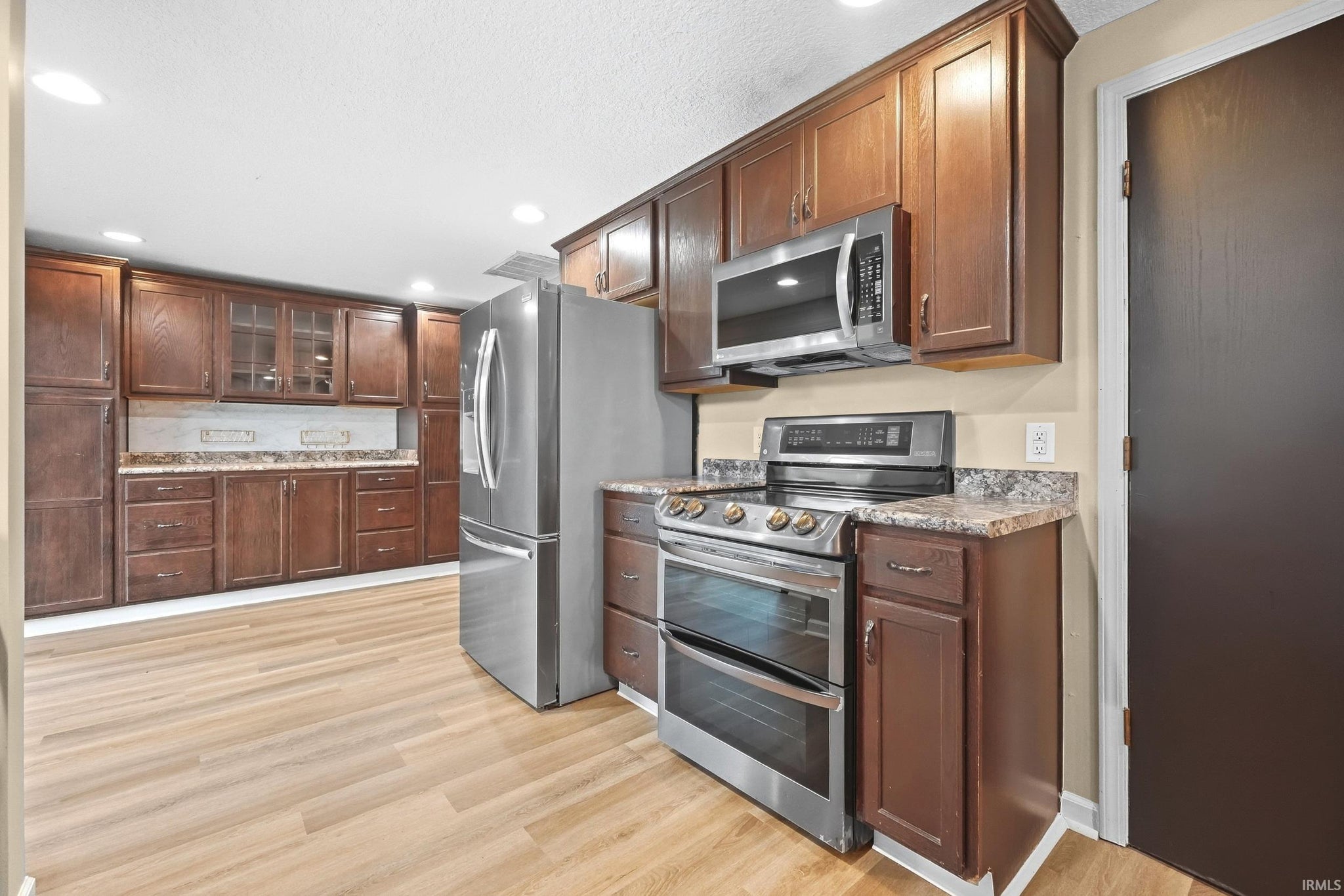 Image of 4105 Oakhurst Drive