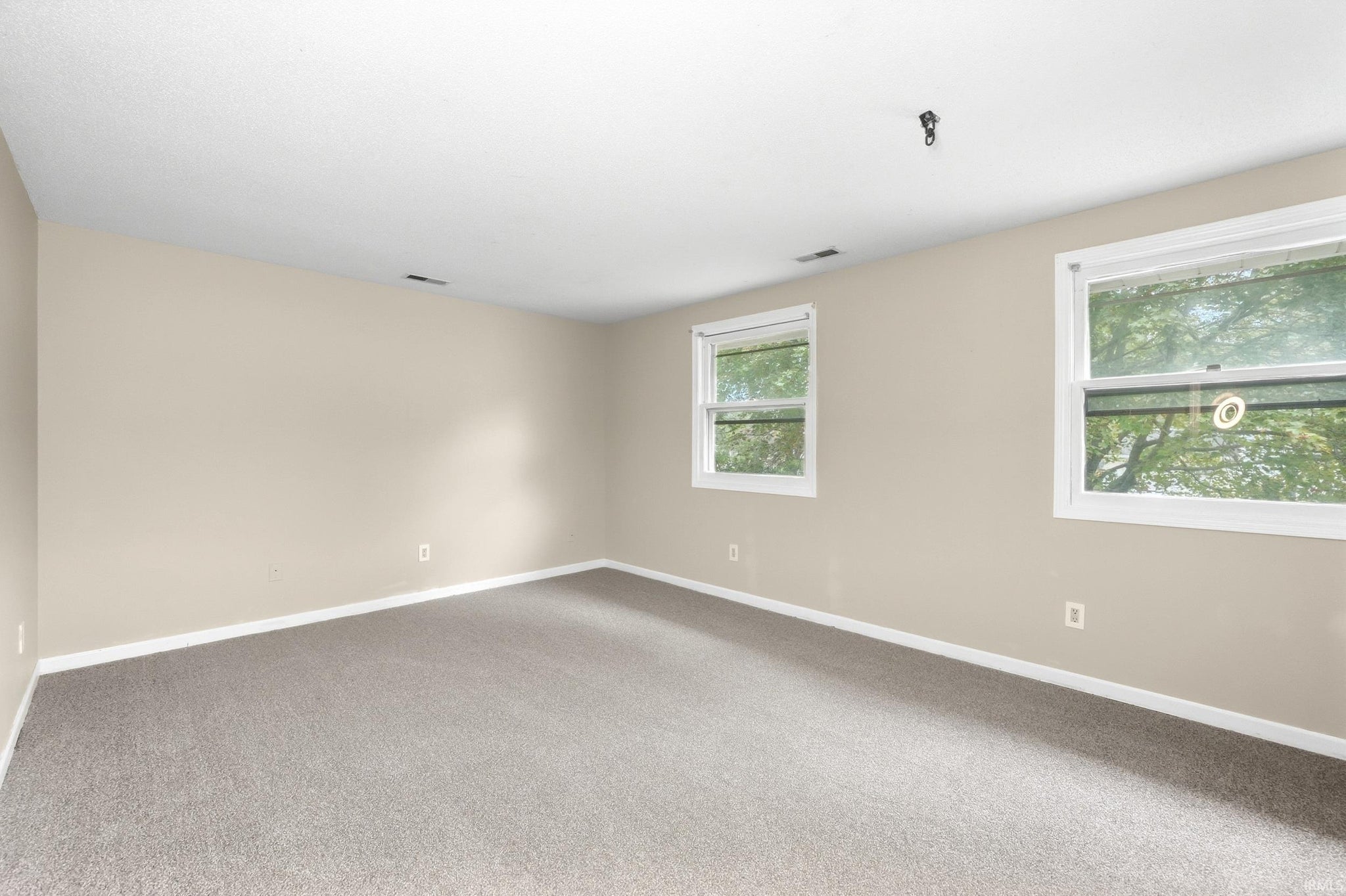 Image of 4105 Oakhurst Drive
