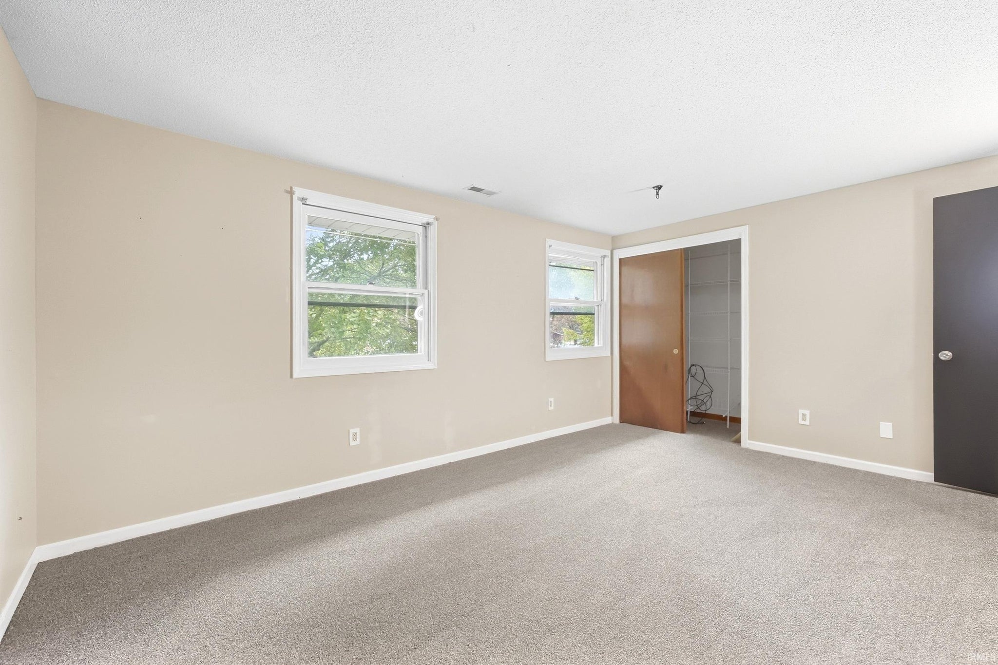 Image of 4105 Oakhurst Drive