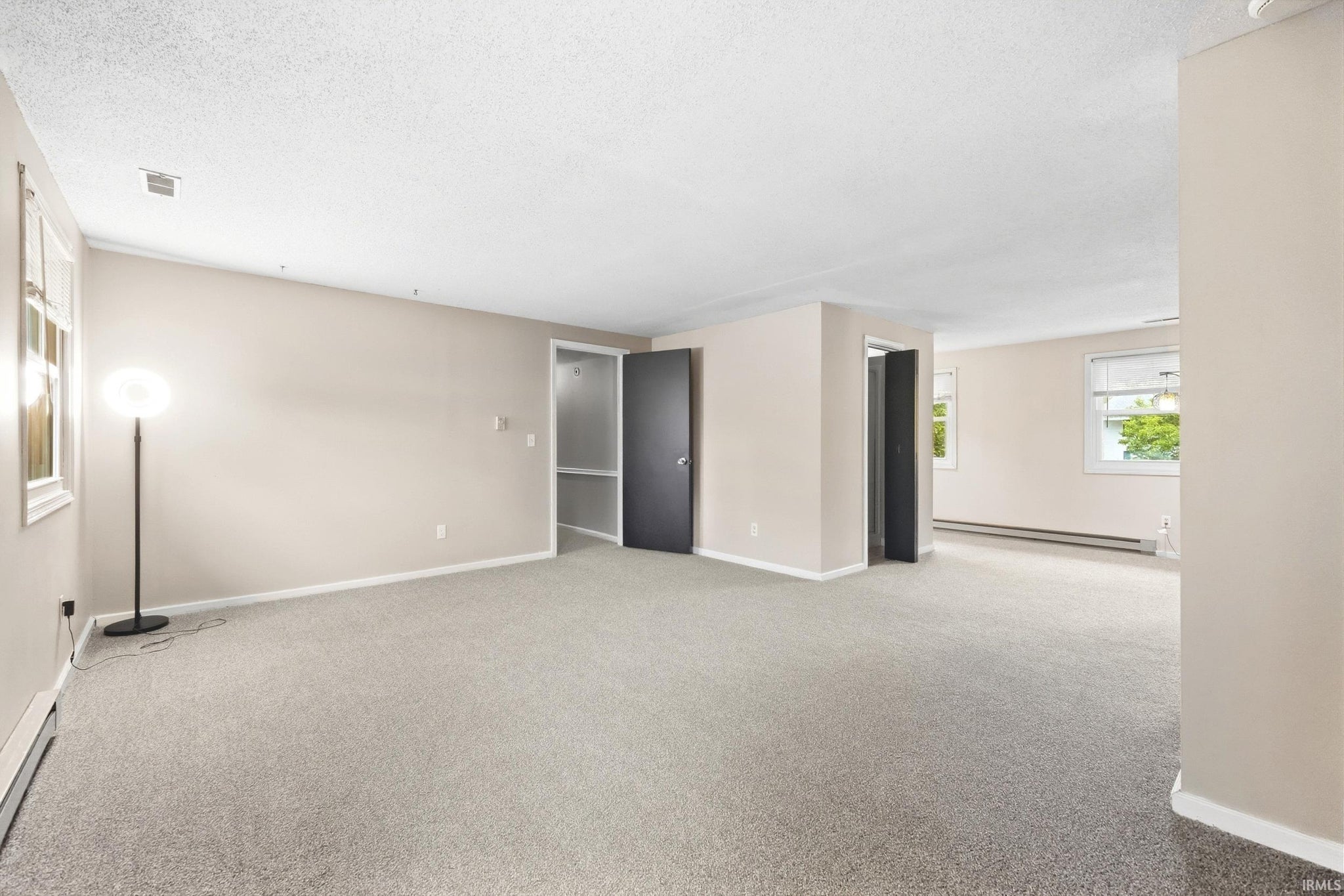 Image of 4105 Oakhurst Drive