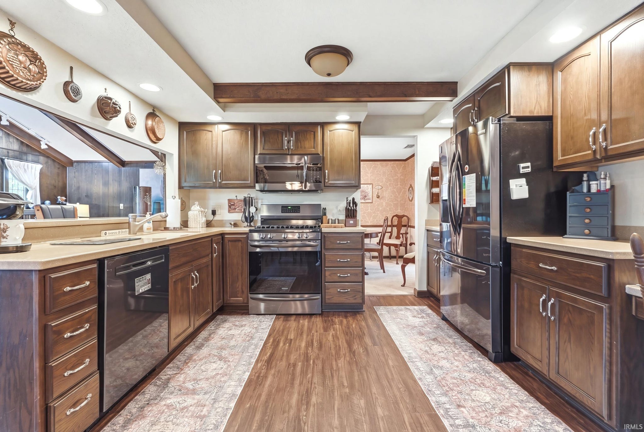 Image of 5922 Vance Avenue