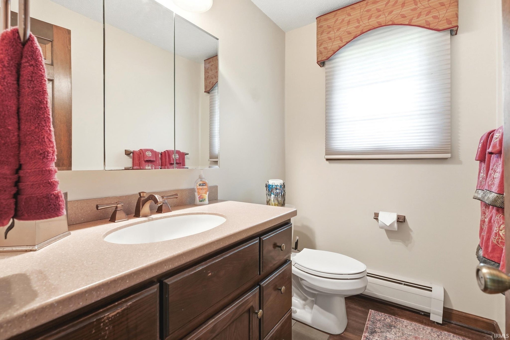 Image of 5922 Vance Avenue