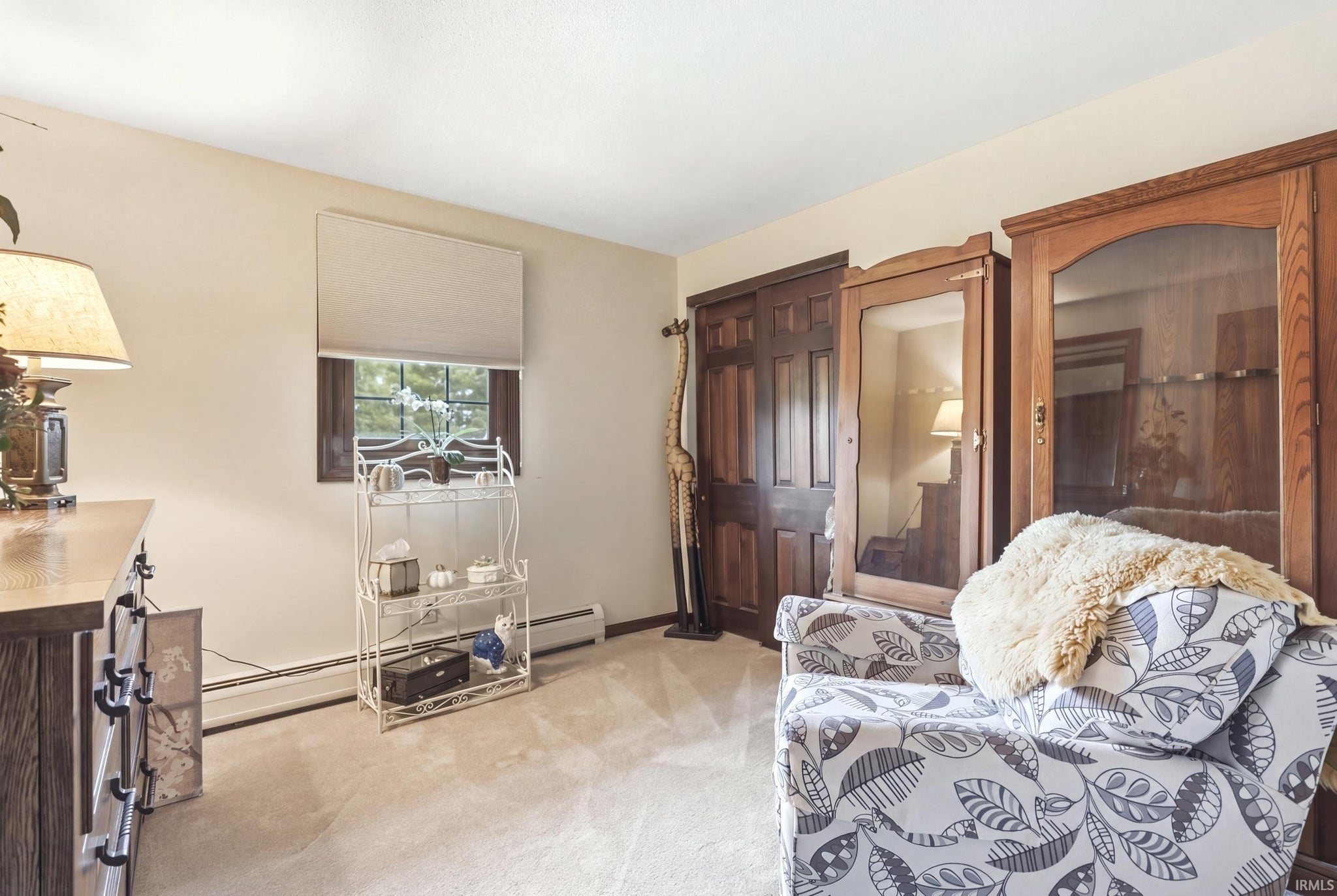 Image of 5922 Vance Avenue