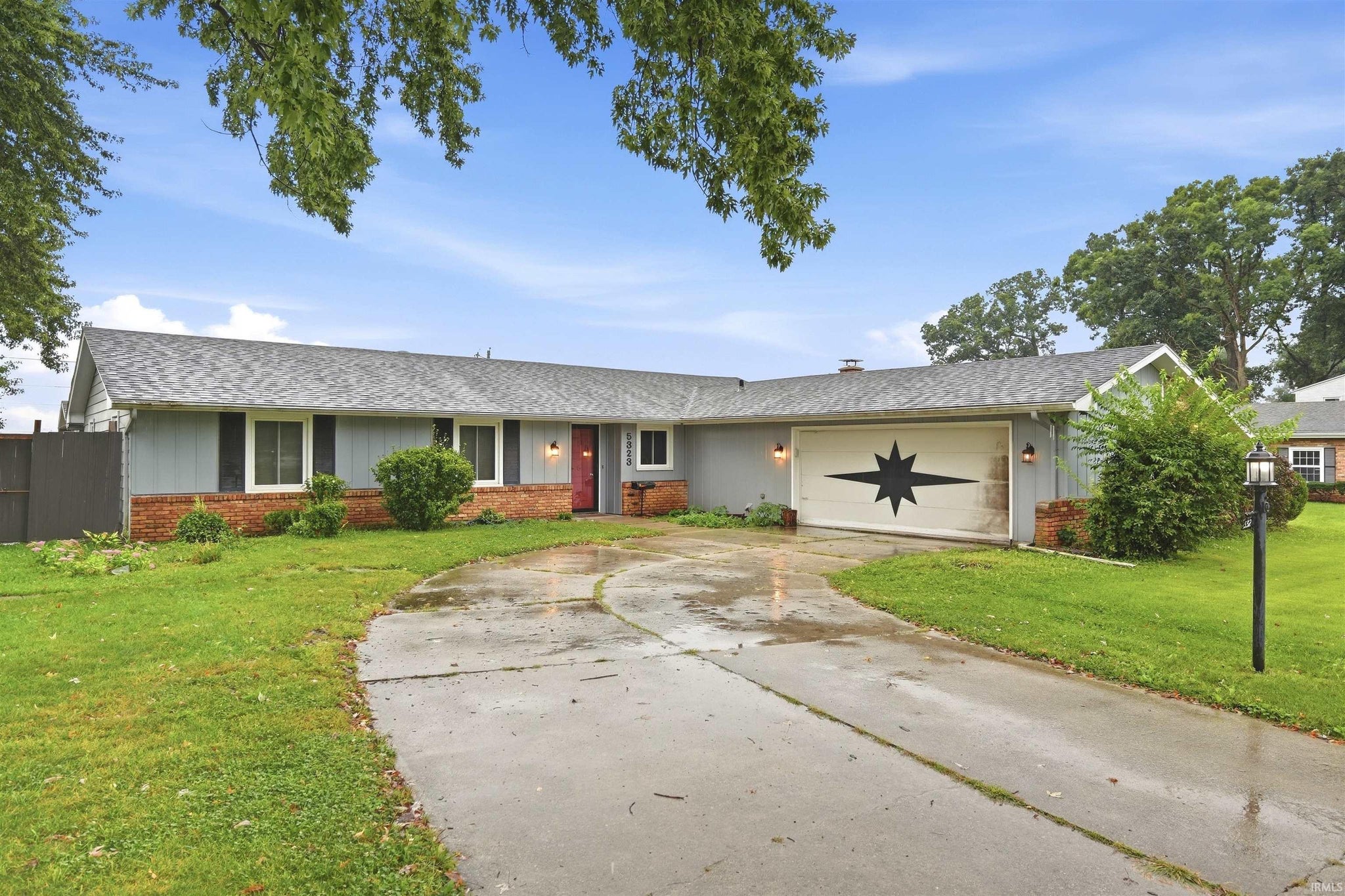 5323 Cloverbrook Drive 5323 Cloverbrook Drive
