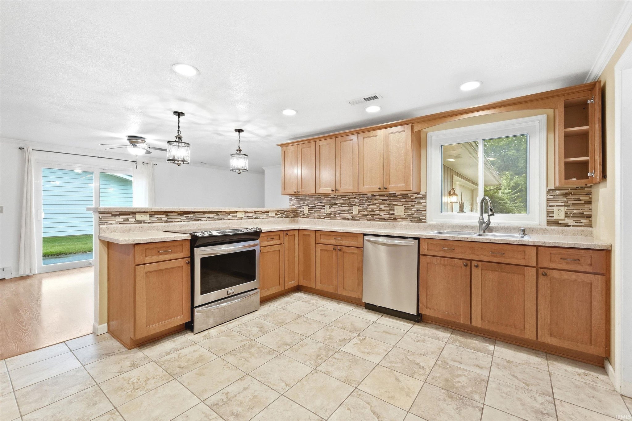 Image of 5323 Cloverbrook Drive