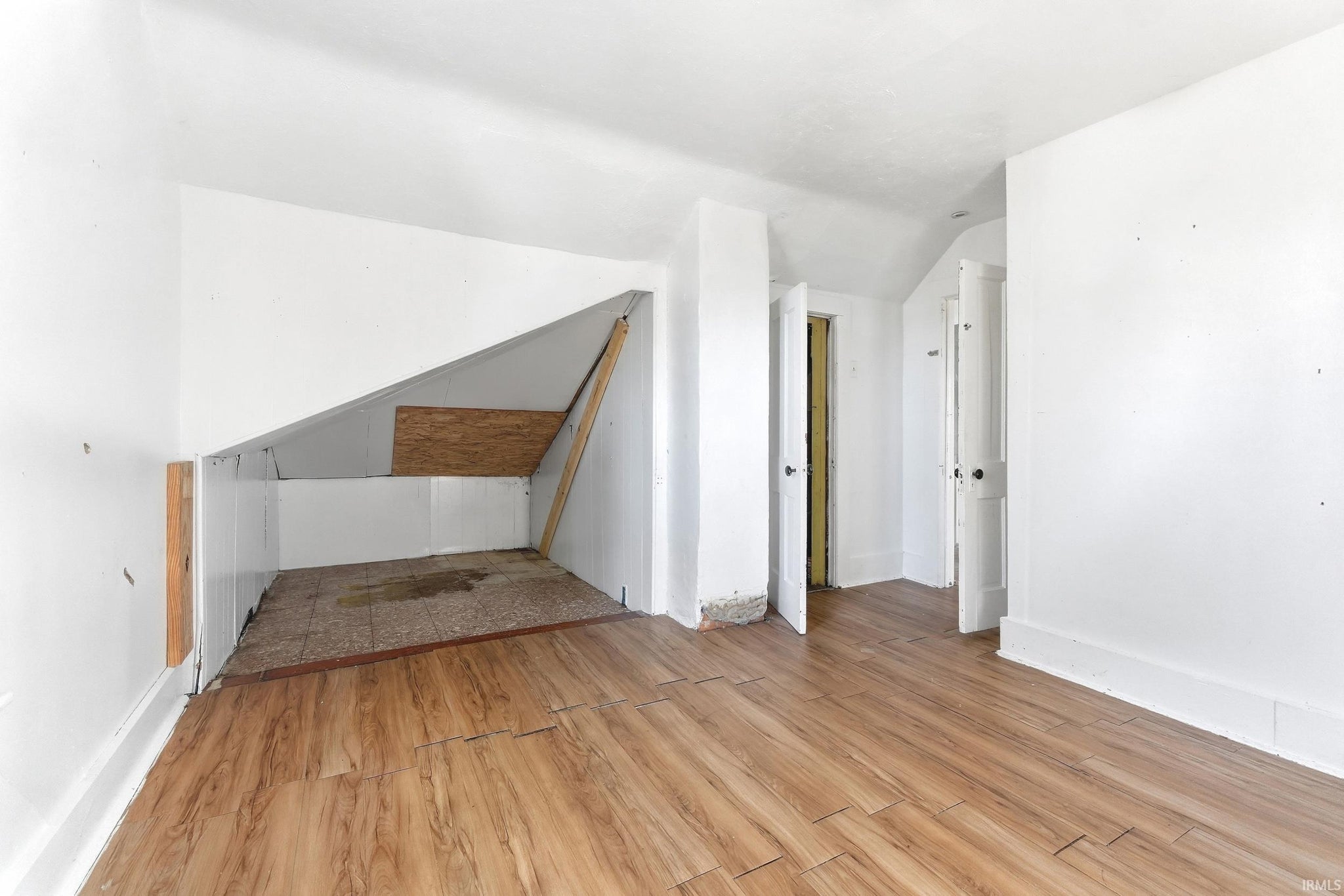 Image of 208 S Franklin Street
