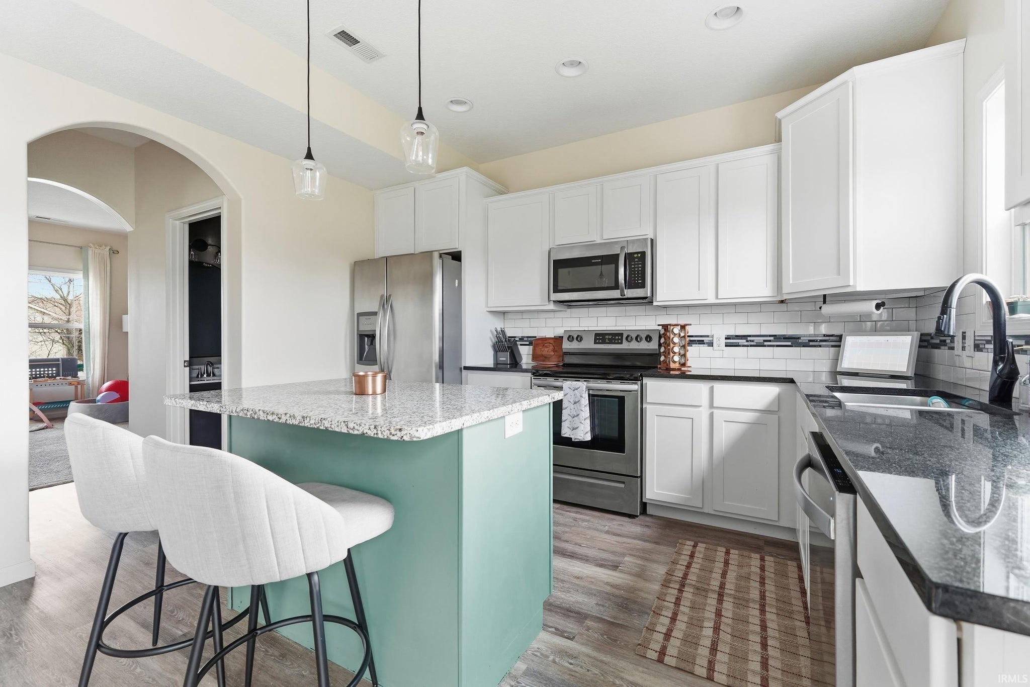 Image of 4607 Anglers Lane
