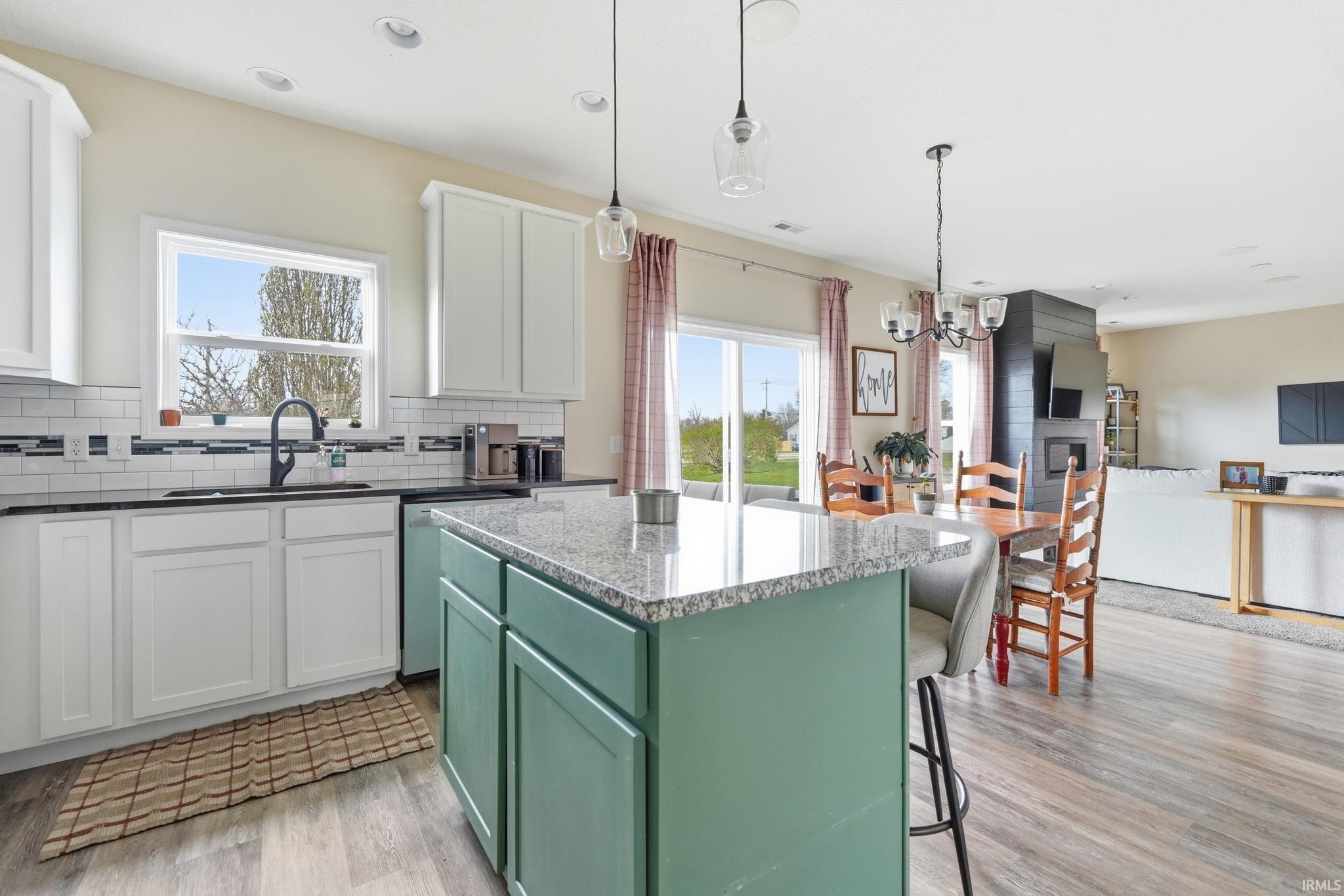 Image of 4607 Anglers Lane