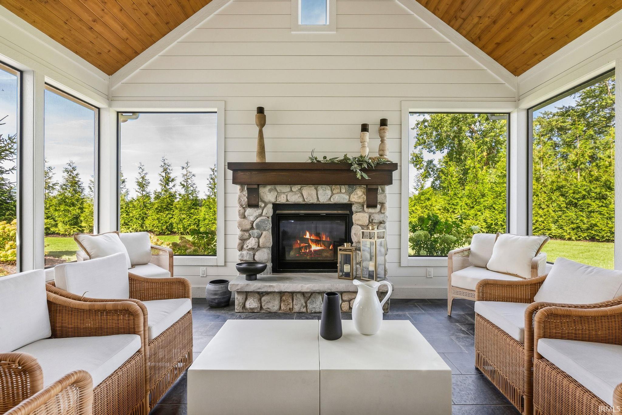 Image of 2591 Pine Straw Drive
