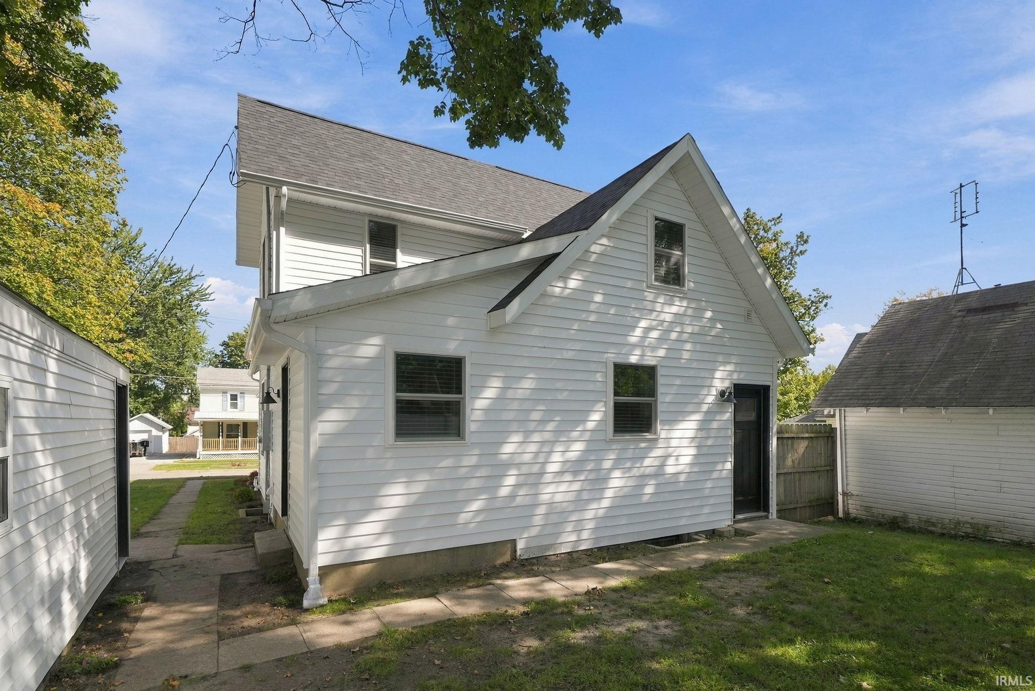 Image of 206 S Superior Street
