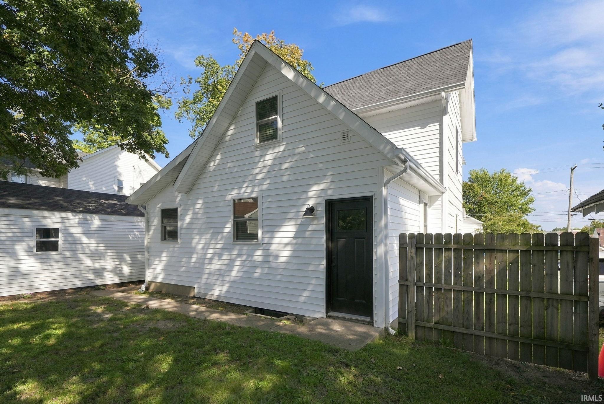 Image of 206 S Superior Street