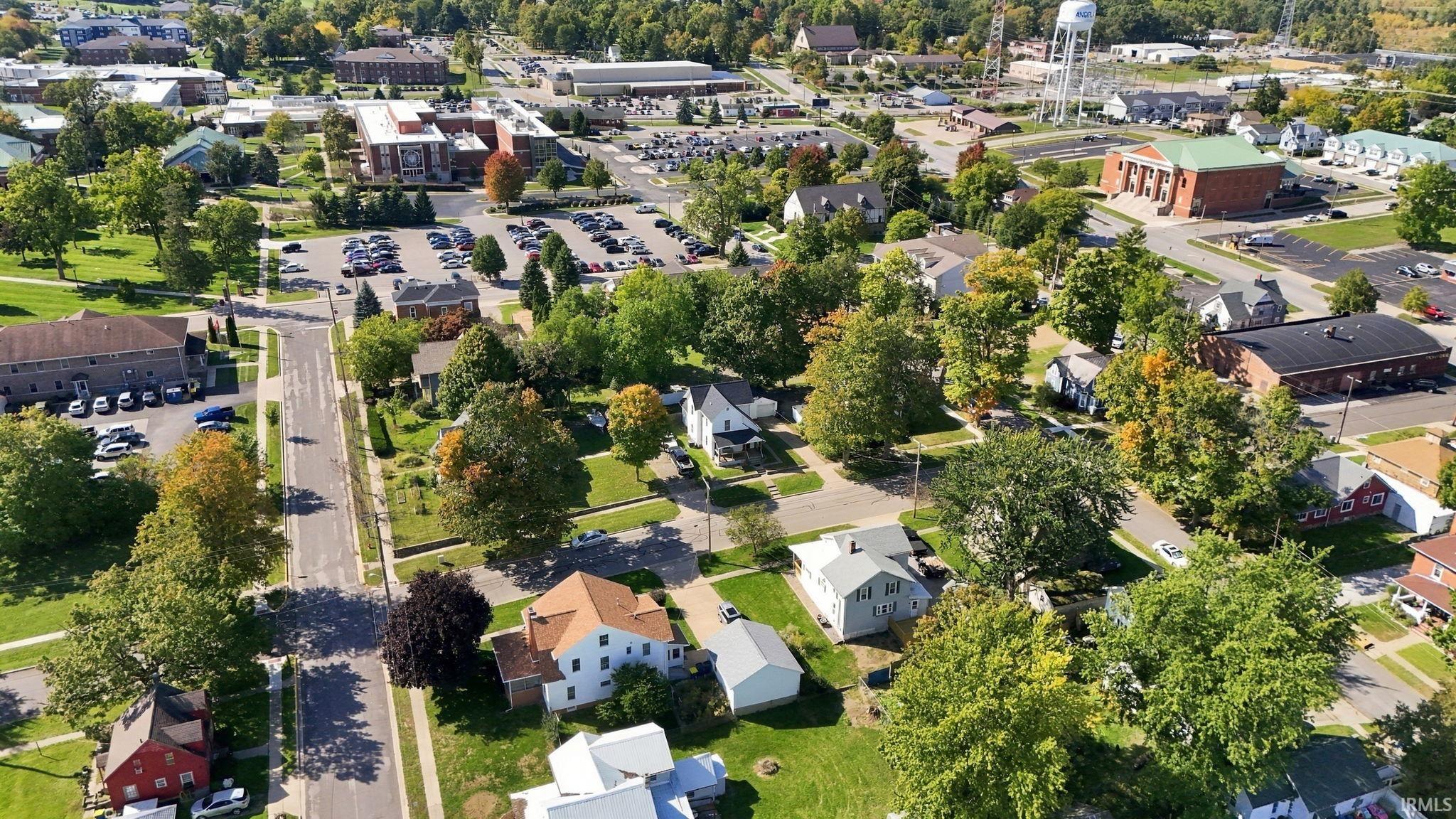 Image of 206 S Superior Street