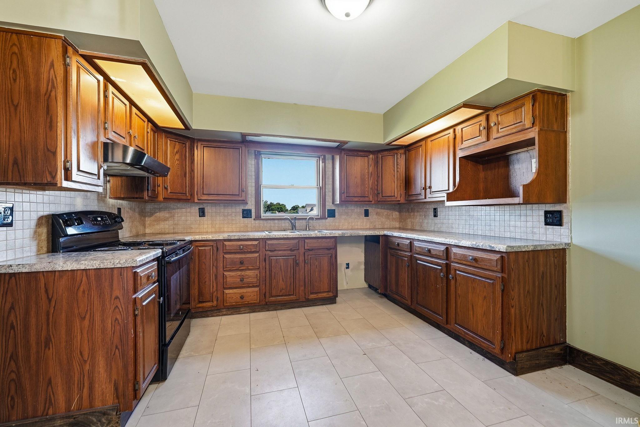 Image of 1616 W Shoaff Road